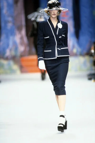 Look 51
